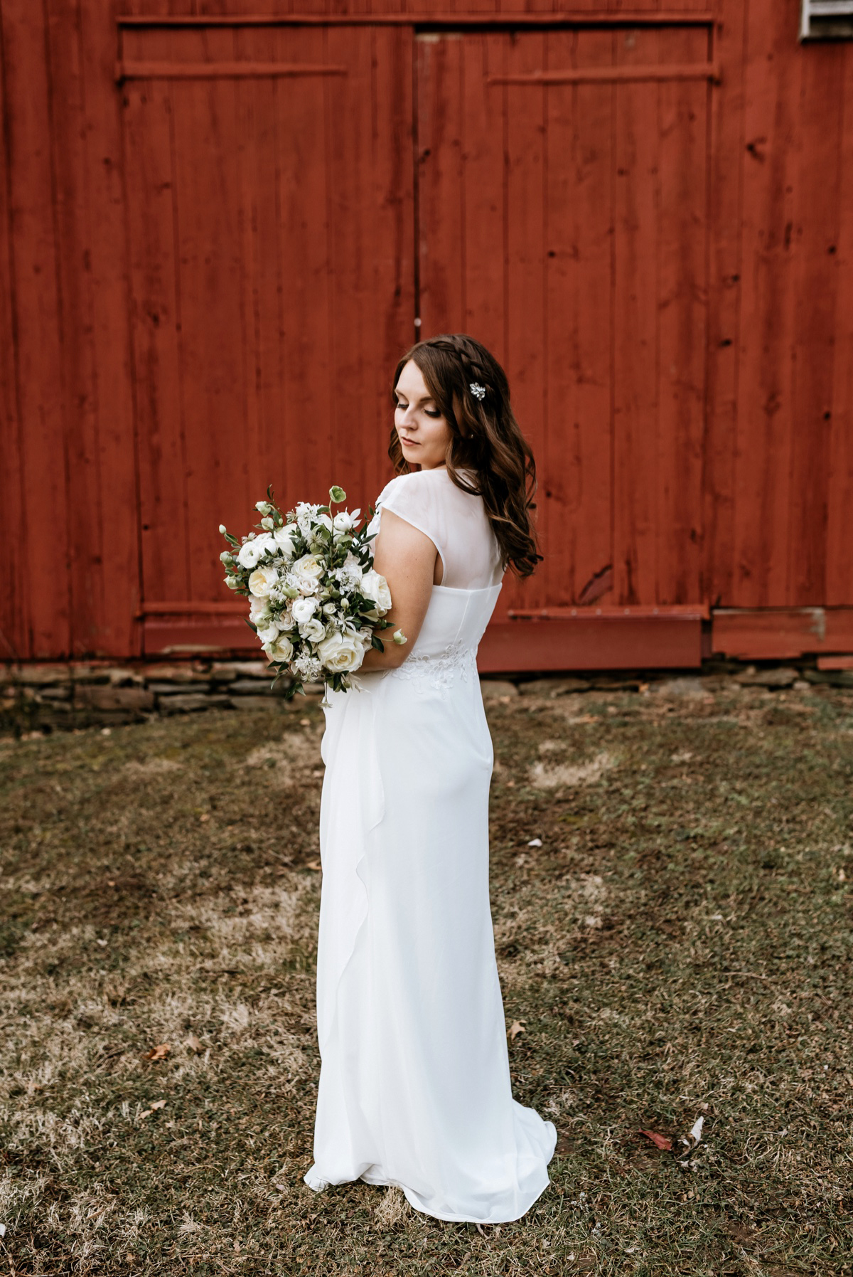 33 Vermont Wedding Photographer The Inn At Glencairn Barn Wedding Inspiration Winter Elopement Intimate Wedding