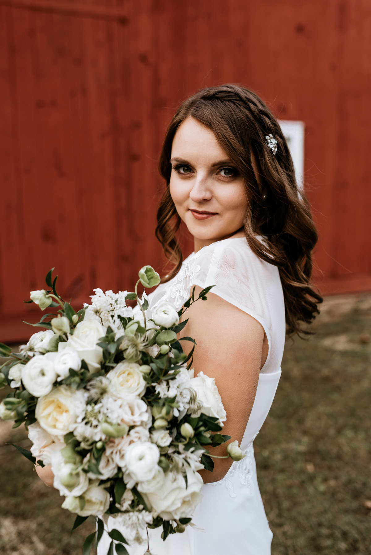 34 Vermont Wedding Photographer The Inn At Glencairn Barn Wedding Inspiration Winter Elopement Intimate Wedding