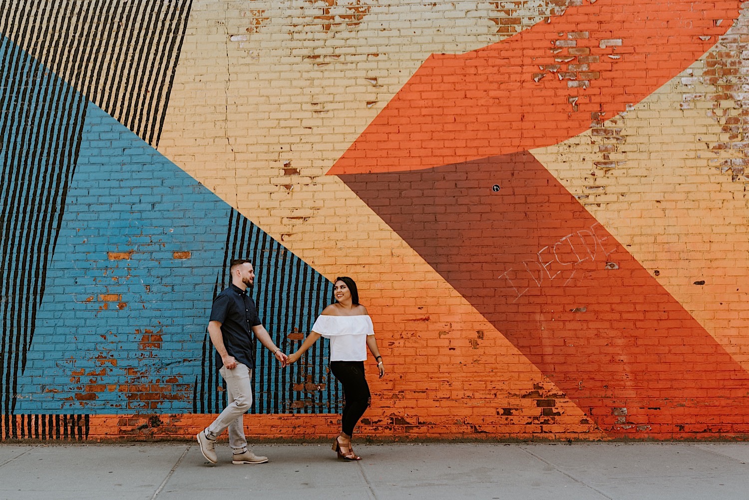 Brooklyn Dumbo Engagement Session Brooklyn Wedding Photographer 04