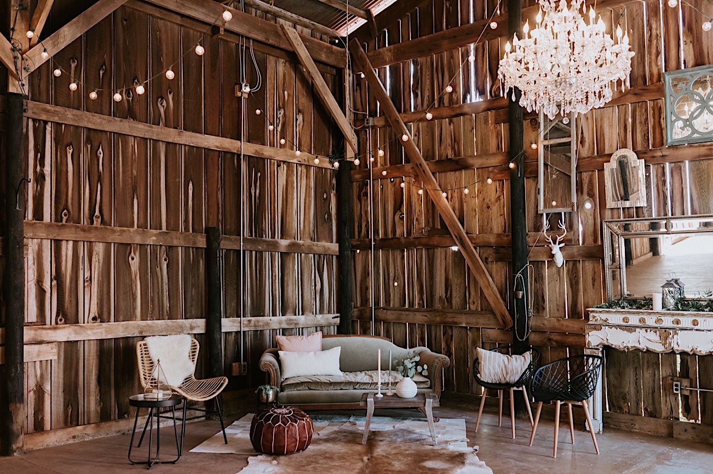 Gilbertsville Farmhouse Wedding Barn Inspiration Wedding Upstate New York Wedding Catskill Hudsonvalley Wedding 15