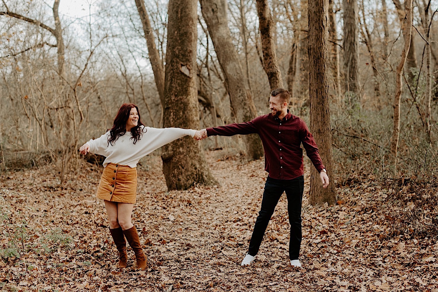 047 Tyler State Park Engagement Photos Philadelphia Wedding Photographer Pennsylvania Wedding Photographer Outdoor Engagement Photos Fall Engagement Photos