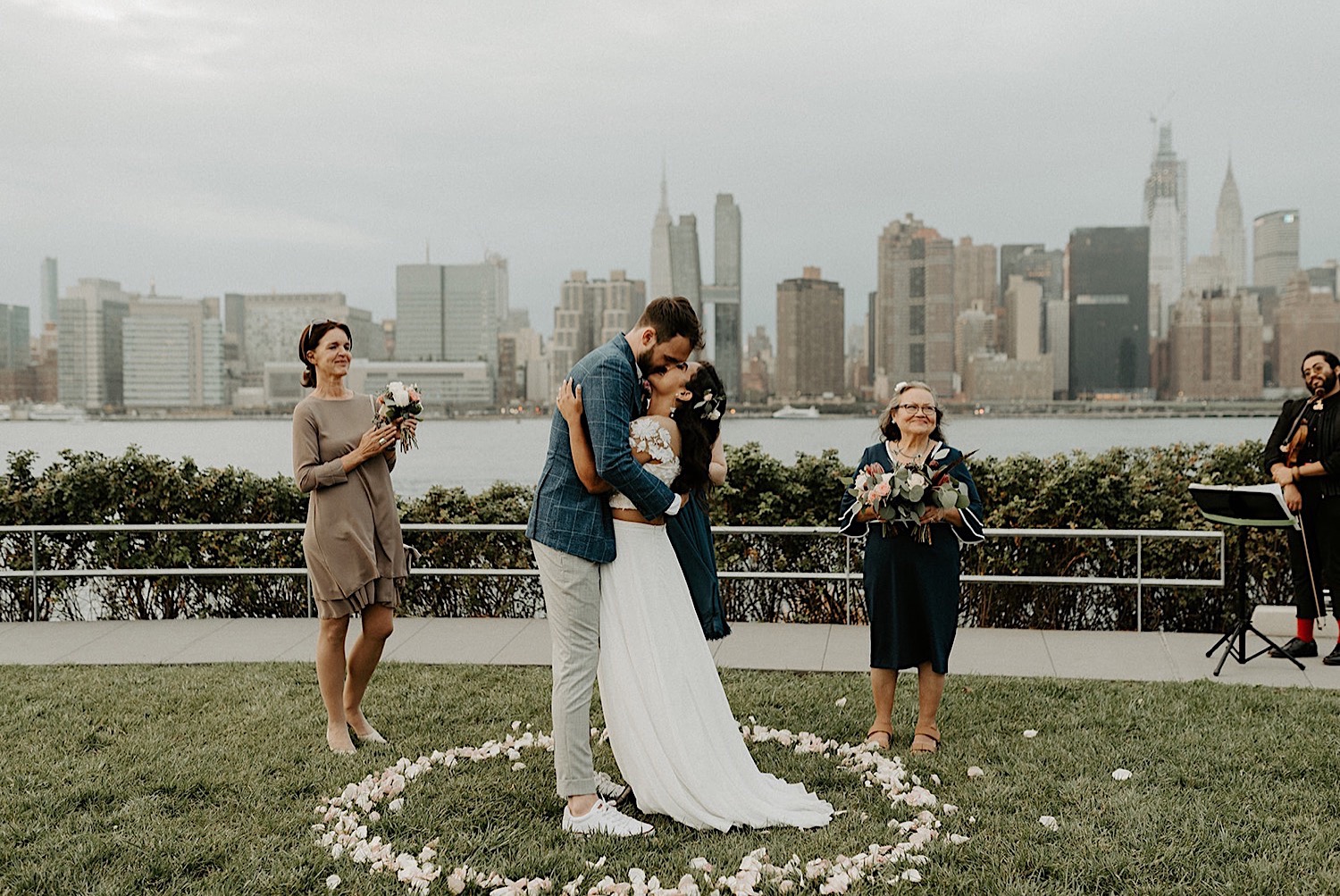 154 Brooklyn Rooftop Wedding New York Wedding Photographer Brooklyn Dumbo Elopement LIC Elopement