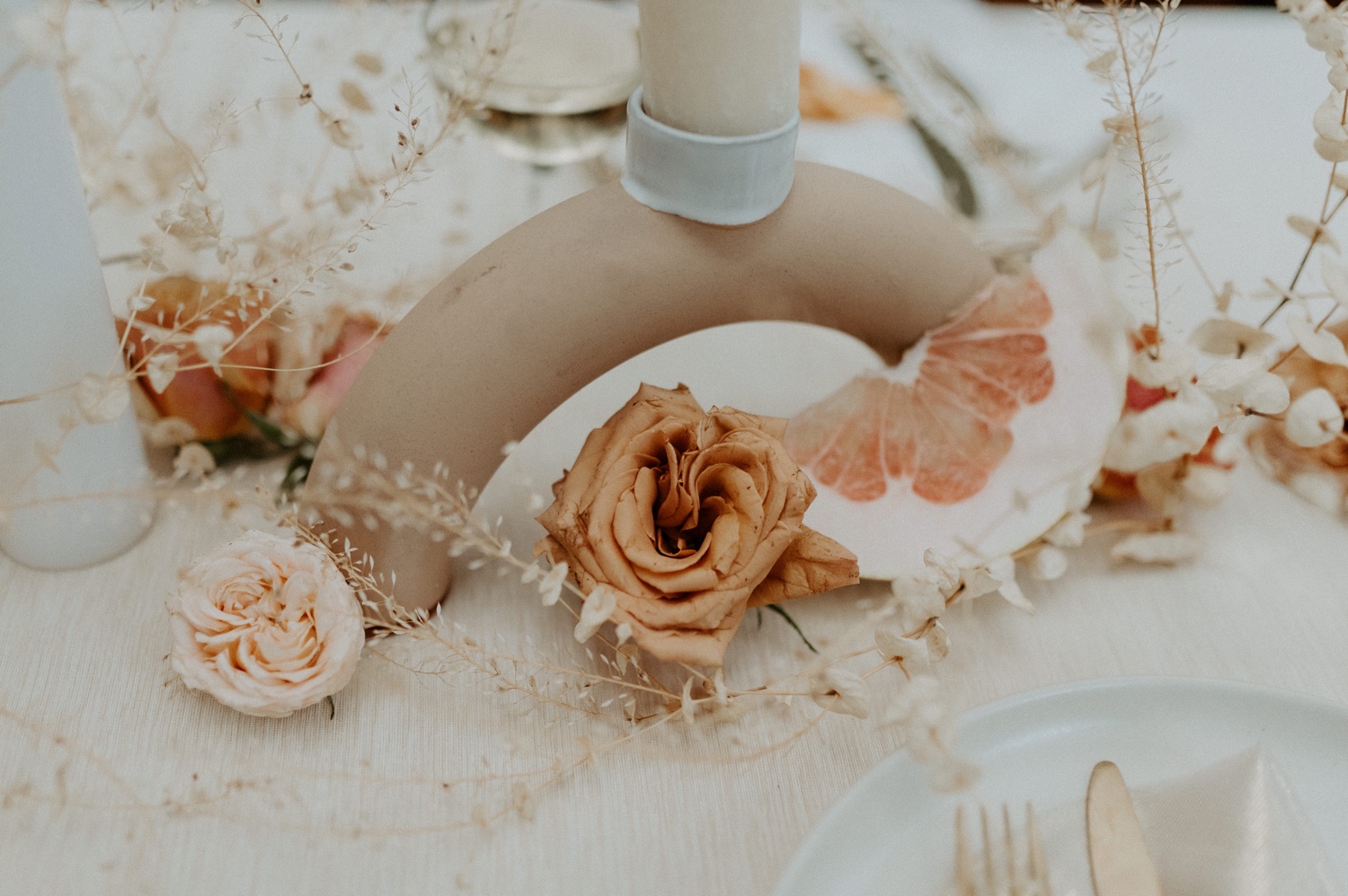 The Woodlands House Sandy Oregon Elopement Portland Elopement Photographer PNW Adventurous Elopement Anais Possamai Photography 010
