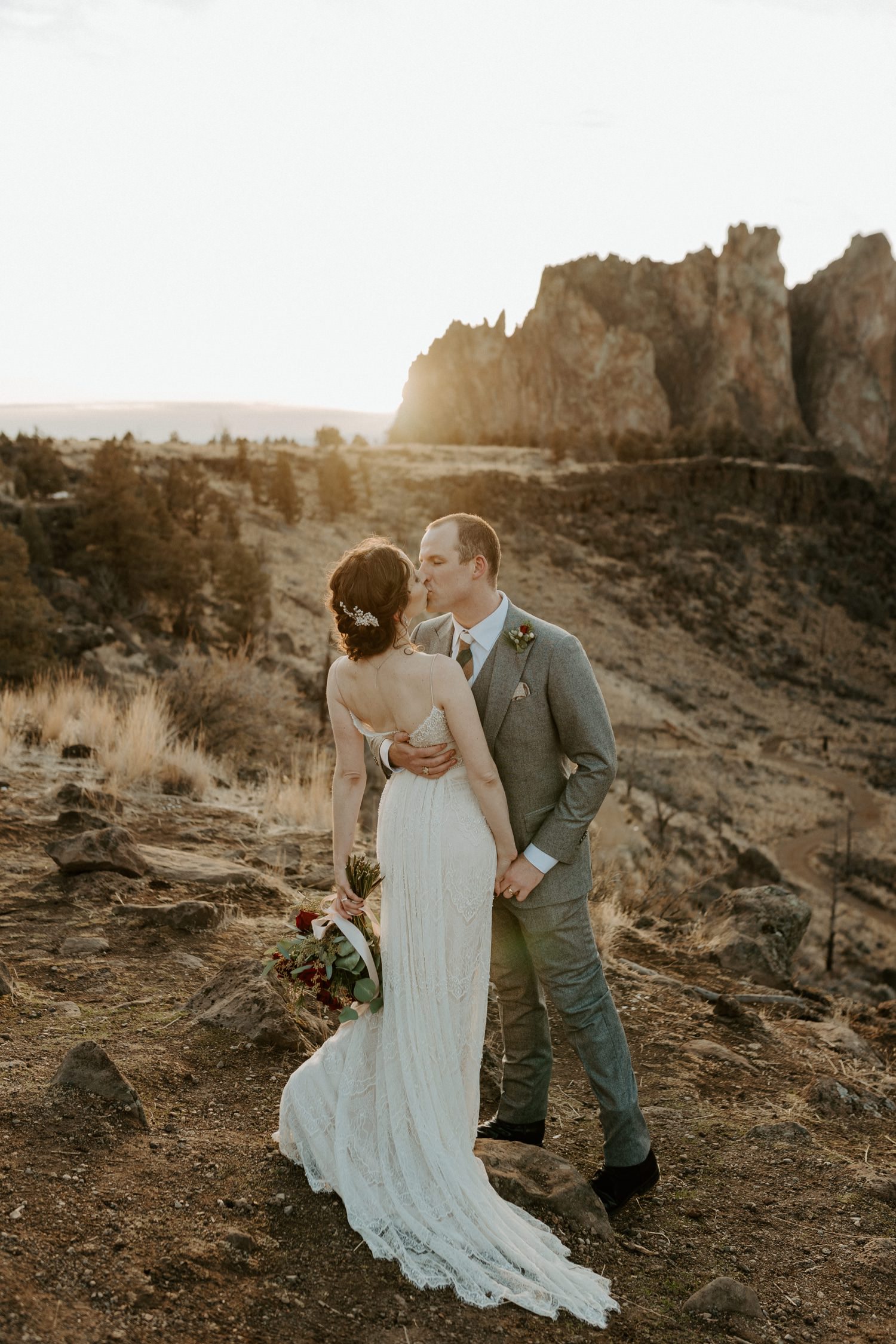 Smith Rock State Park Elopement Bend Oregon Elopement Photographer Anais Possamai Photography 023