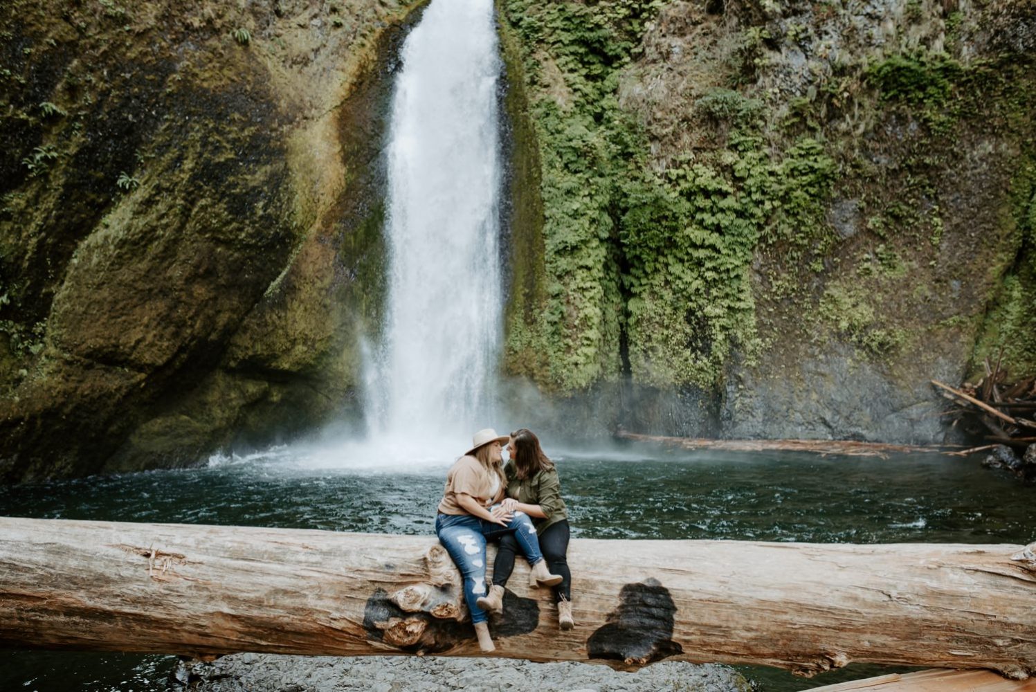 Wahclella Falls Engagement Session Bend Wedding Photographer 20
