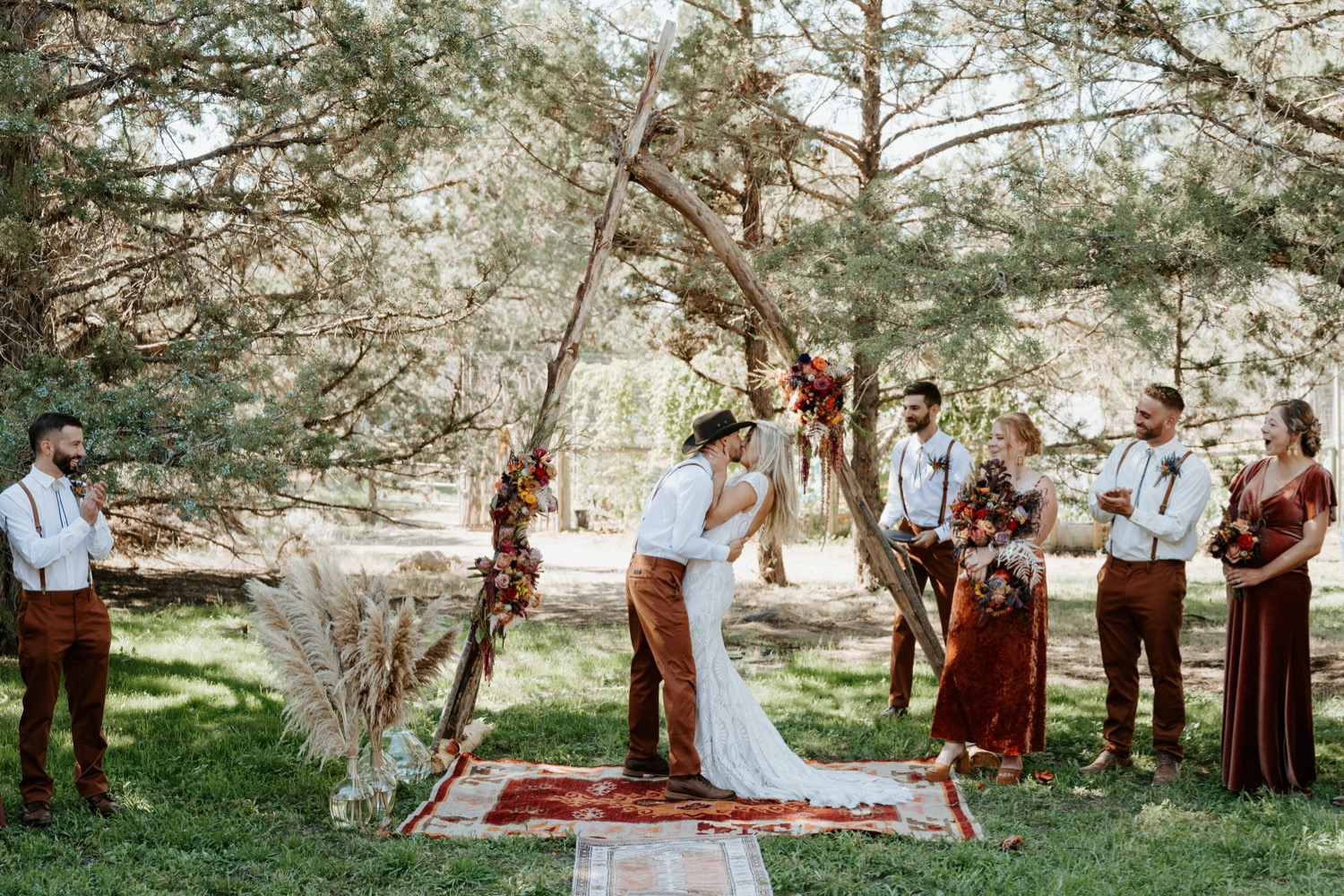 Backyard Wedding In Tumalo Oregon Bend Wedding Photographer Anais Possamai Photography 030