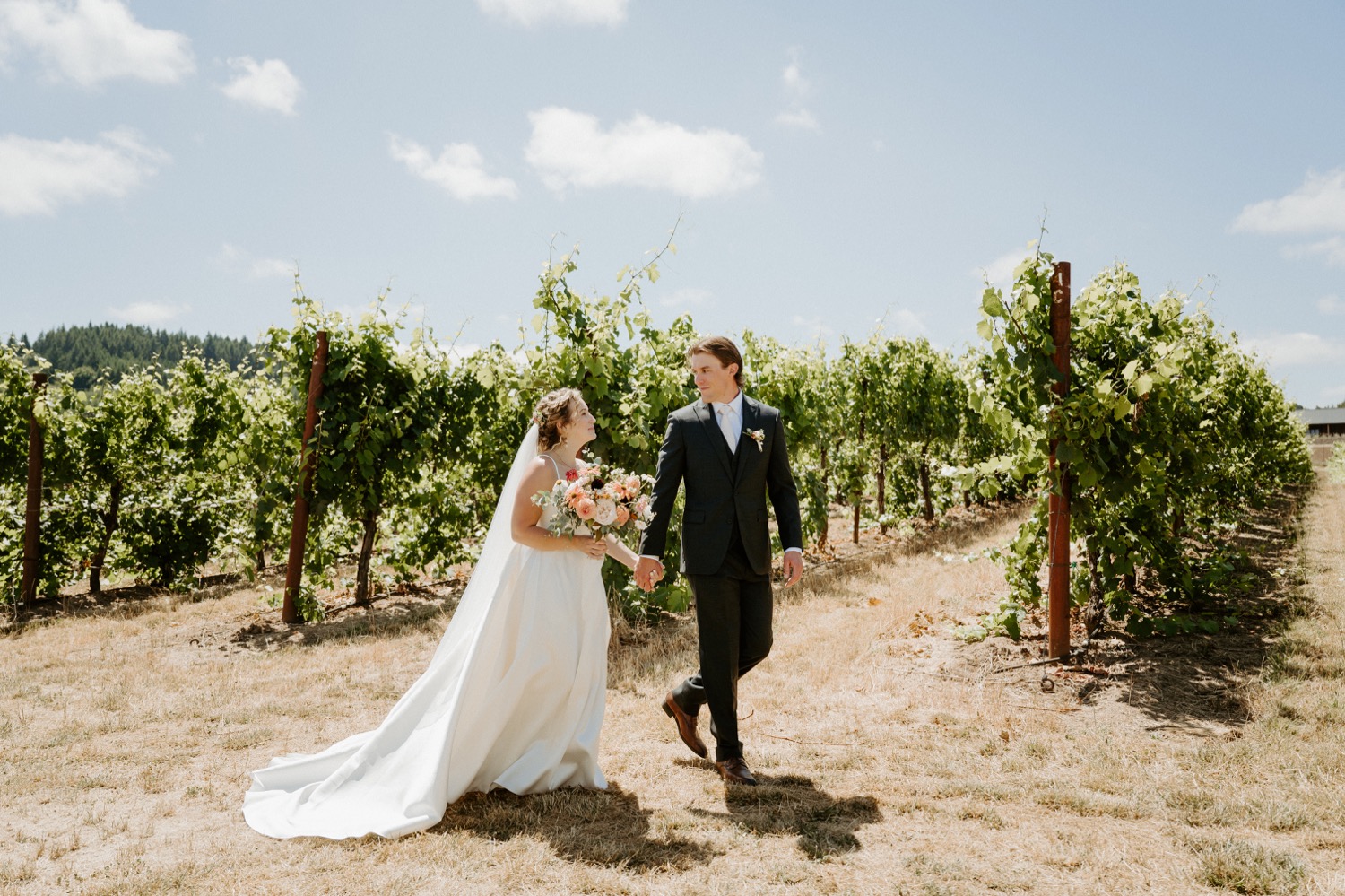 Sidereus Winery Wedding Williamette Valley Wedding Bend Wedding Photographer 022