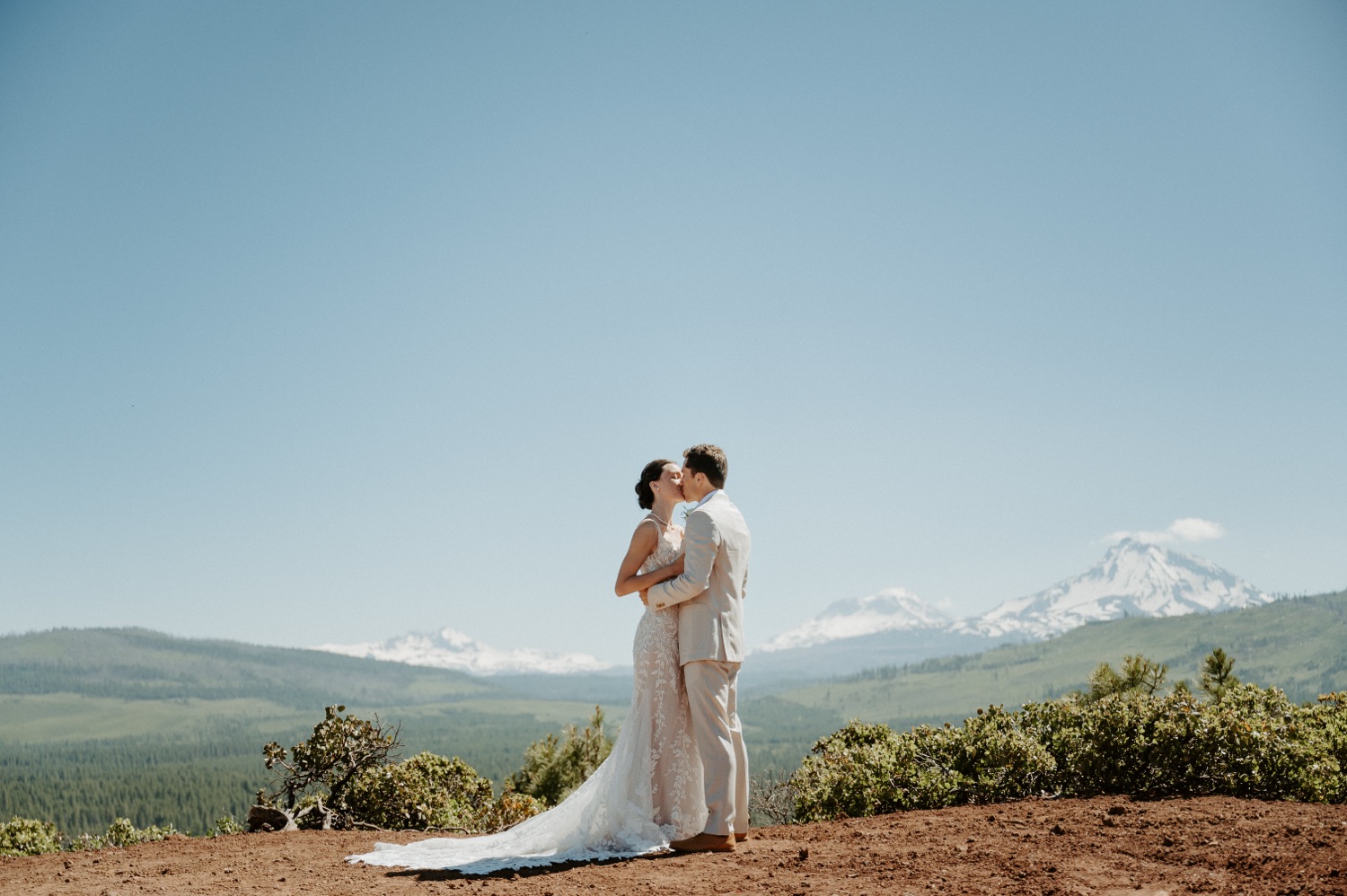 Sisters Oregon Wedding Bend Wedding Photographer Anais Possamai Photography 08