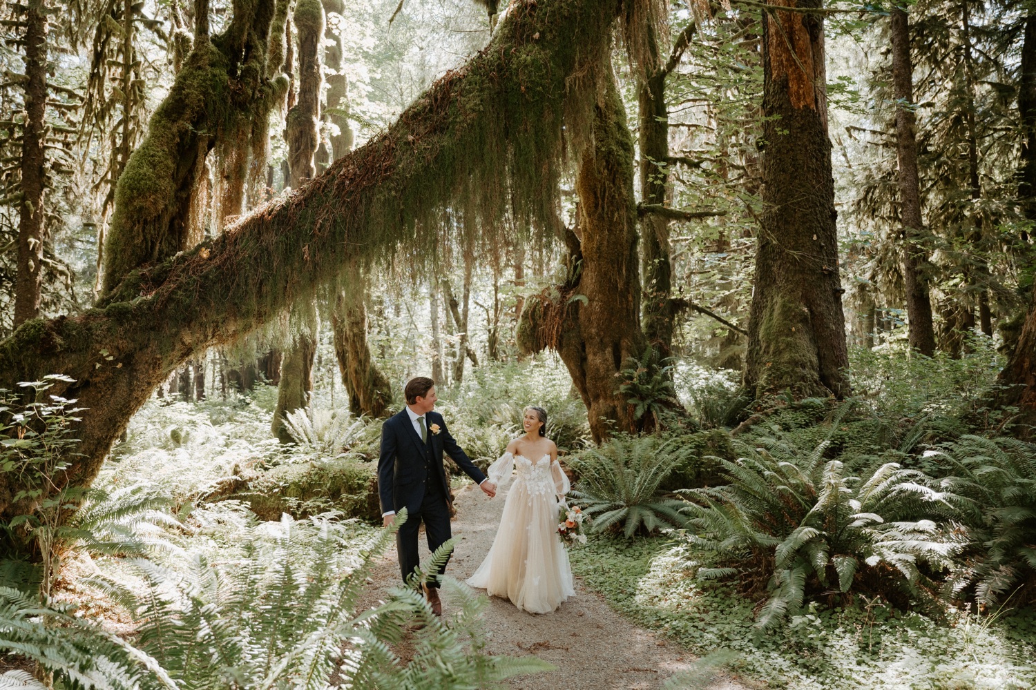 Quinault Rainforest Elopement Seattle Wedding Photographer Anais Possamai Photography 019