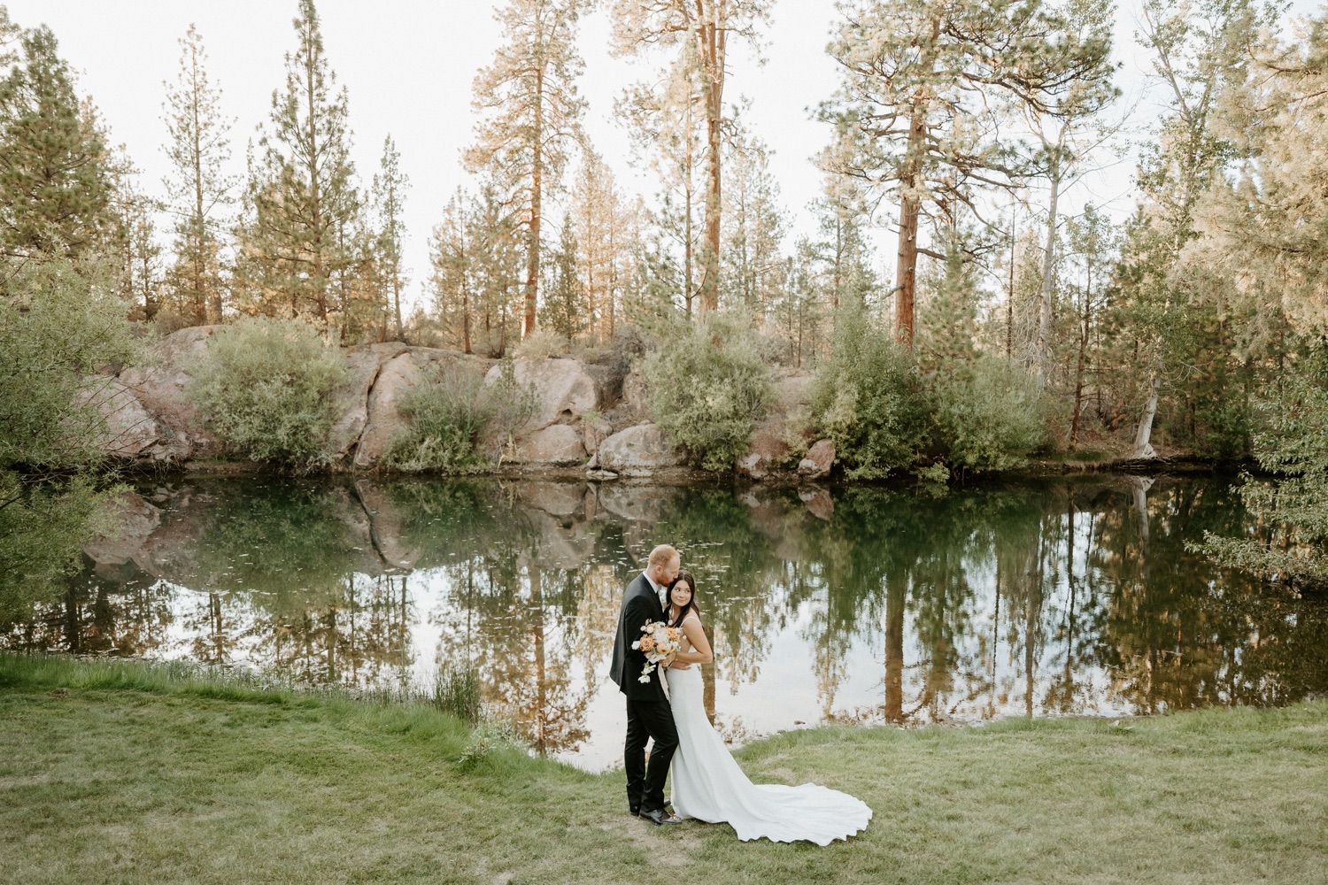 Rock Springs Ranch Wedding Bend Wedding Photographer Anais Possamai Photography 057