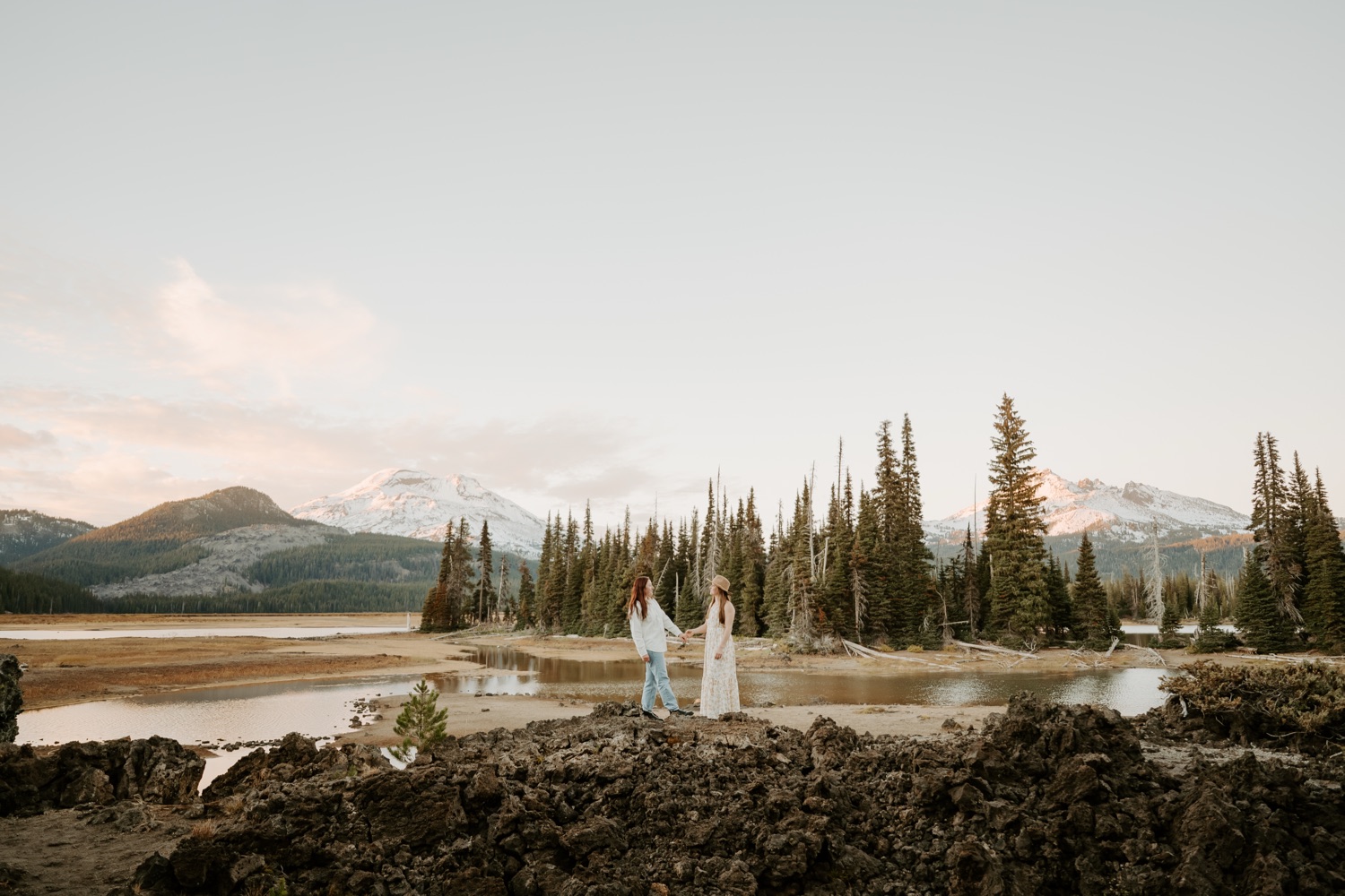 Sparks Lake Engagement Session, Bend Wedding Photographer Anais Possamai 29